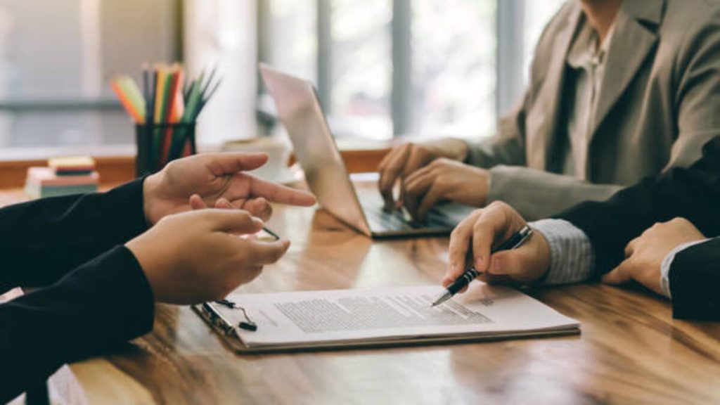 Illinois licensed process services