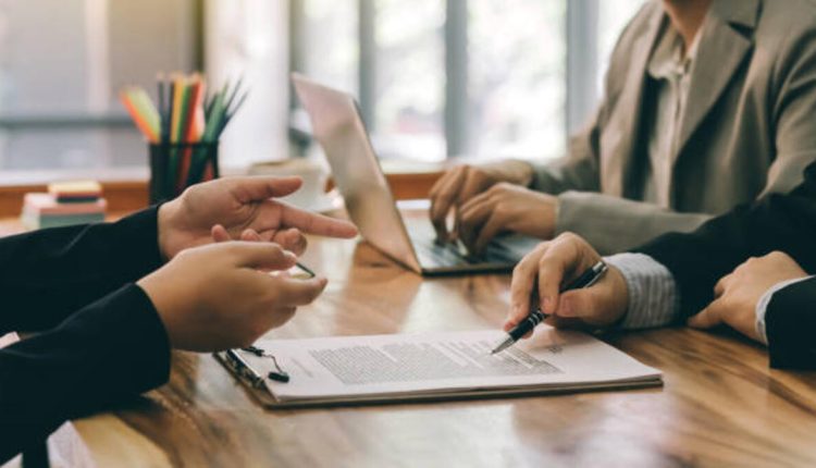 Illinois licensed process services